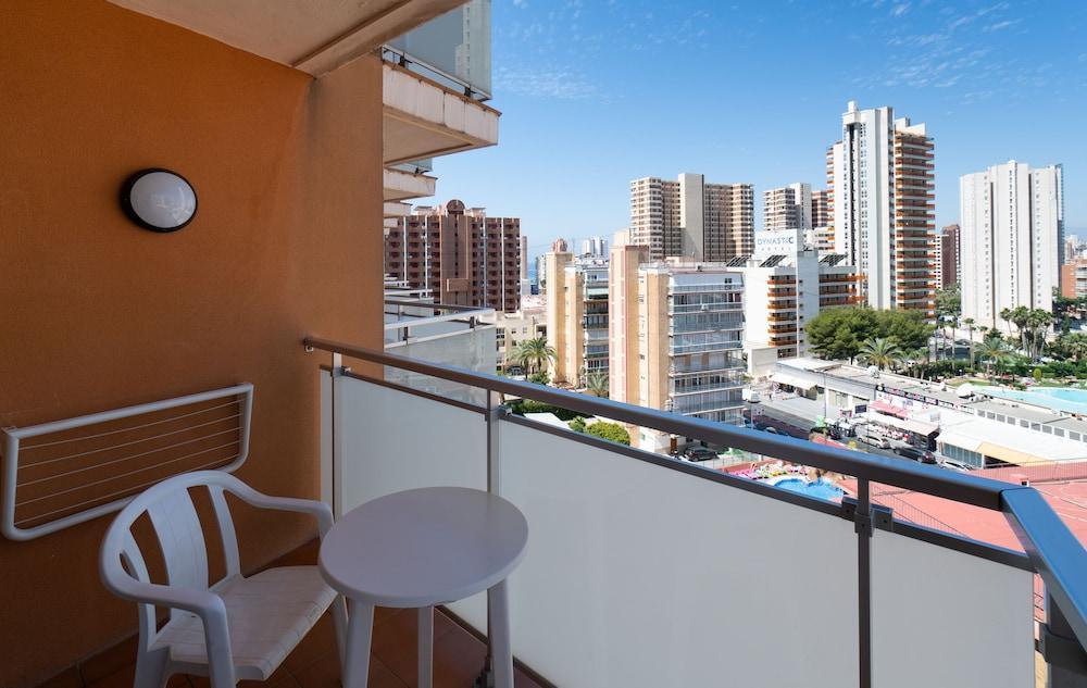 Medplaya Hotel Regente Benidorm Exterior photo